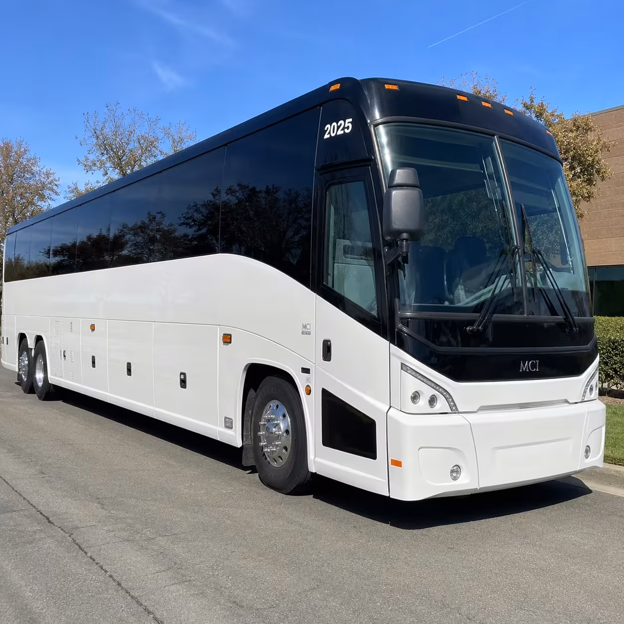 centennial charter bus rentals for den and centennial airport